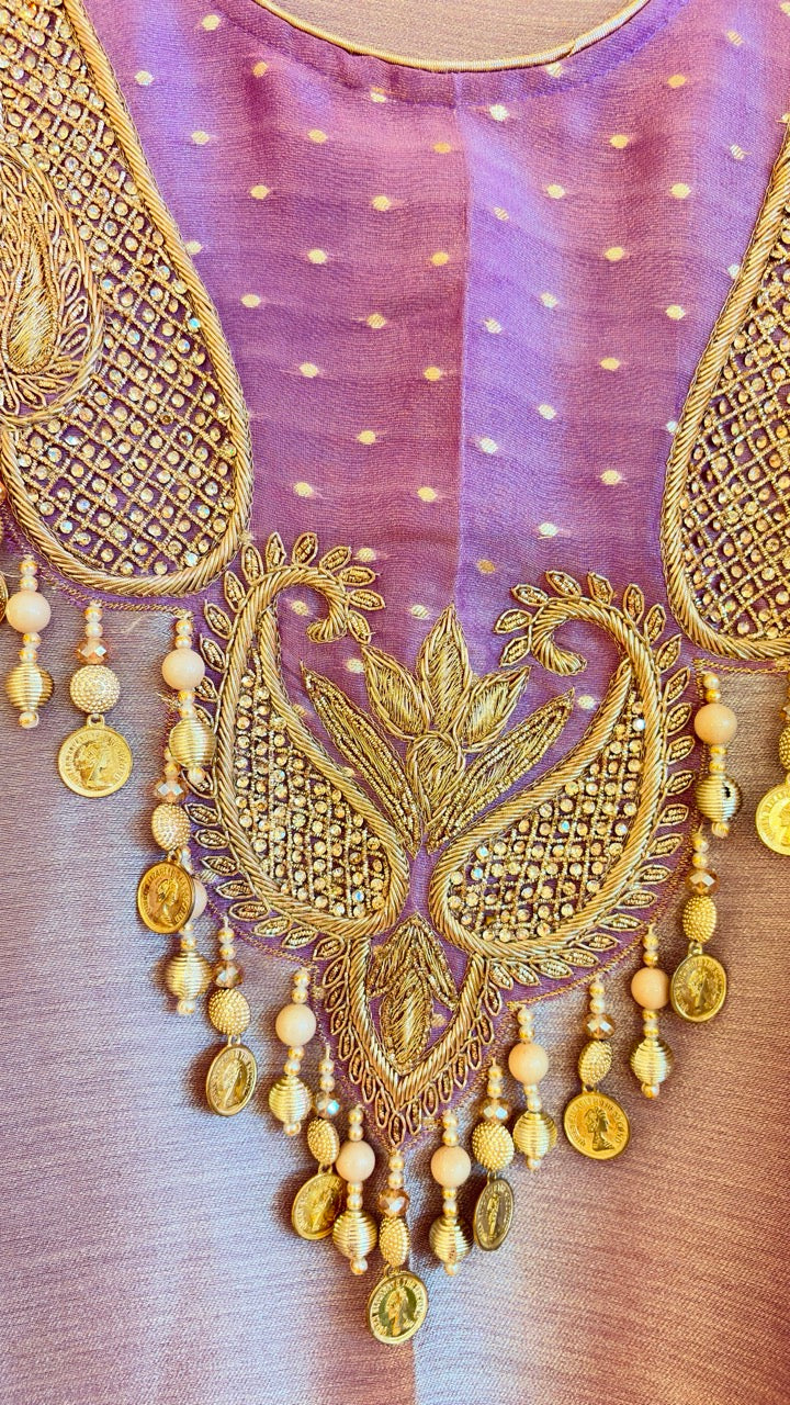 Fully Stitched Giraffe Tissue Farshi set